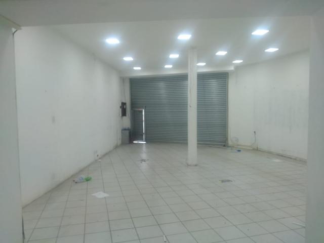 Ponto Comercial para Locação em Embu das Artes - 4