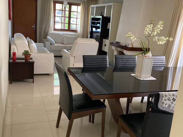 #V01012 - Casa para Venda em São Paulo - SP - 2