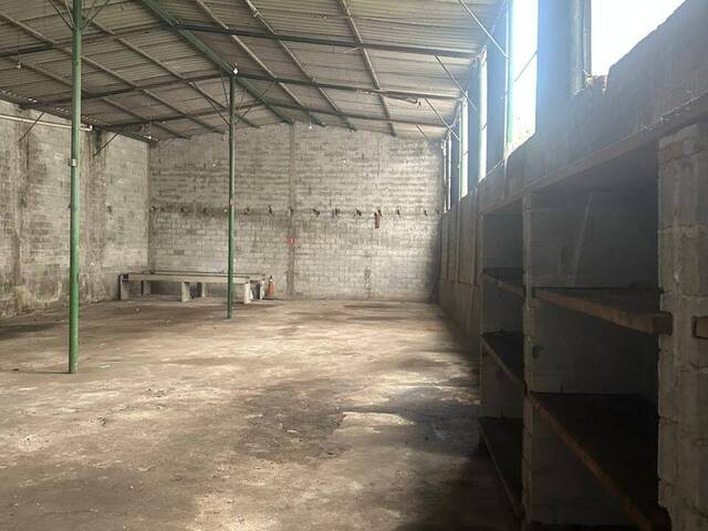 Terreno para Venda em Taboão da Serra - 3